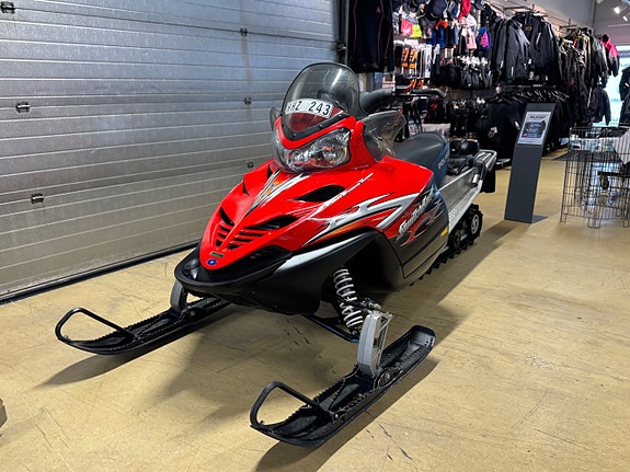 Polaris FST Switchback -07 2 of 4