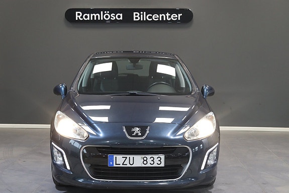 Peugeot 308 4 of 18