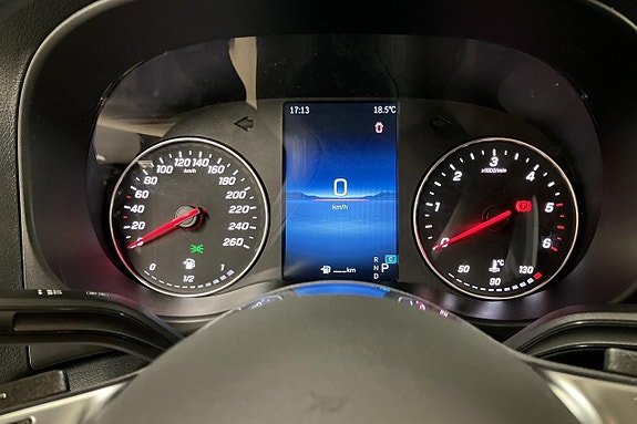 Mercedes-Benz Vito 119 7 of 24