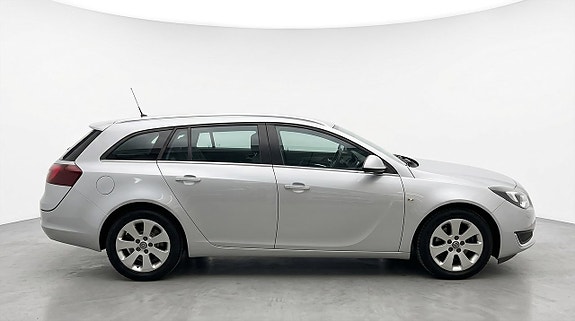Opel Insignia 3 of 17