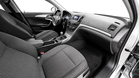 Opel Insignia 15 of 17