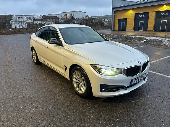 BMW 320d 5 of 5