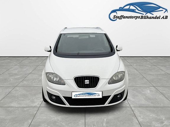 Seat Altea XL 2 of 5