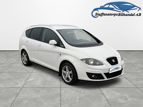 Seat Altea XL 3 of 5