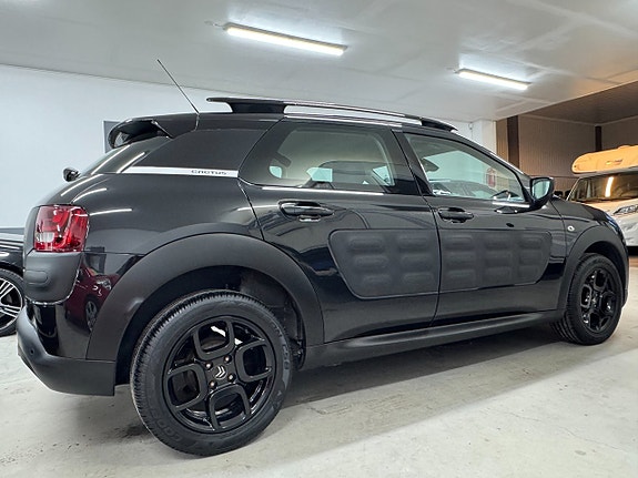 Citroen C4 Cactus 8 of 22