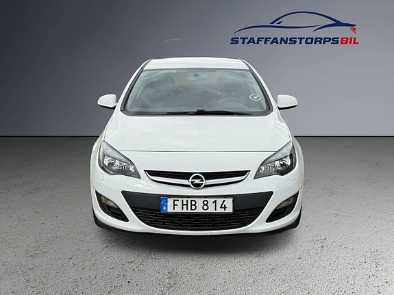 Opel Astra 2 of 10