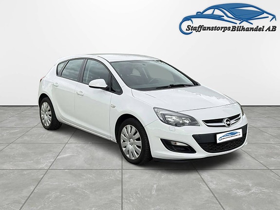 Opel Astra 3 of 5