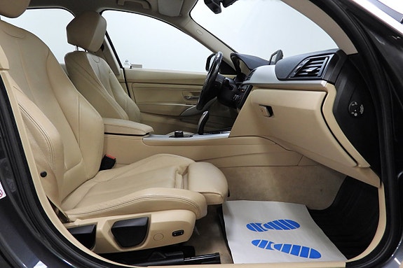 BMW 320 12 of 26