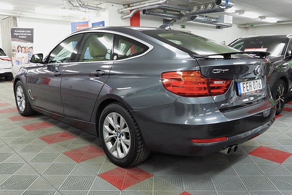 BMW 320 6 of 26