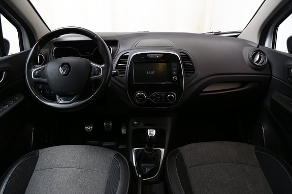Renault Captur 19 of 24