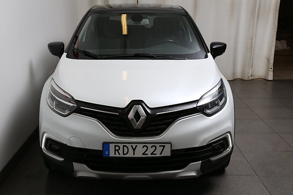Renault Captur 5 of 24