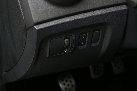 Renault Captur 14 of 24