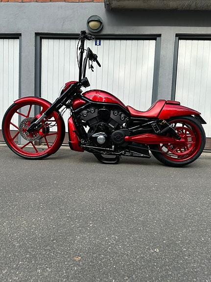 Harley-Davidson VRSCDX Night Rod Special Nightrod 9 of 11