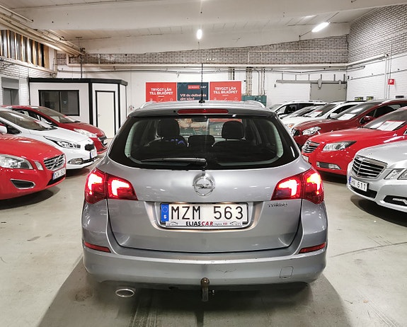 Opel Astra 6 of 18