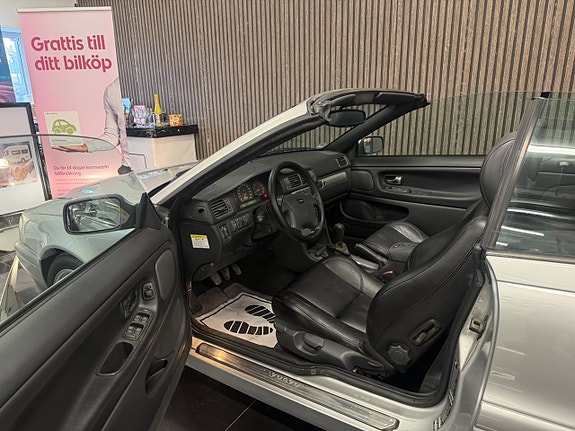 Volvo C70 11 of 15