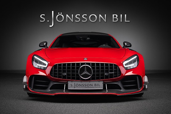 Mercedes-Benz AMG GT R