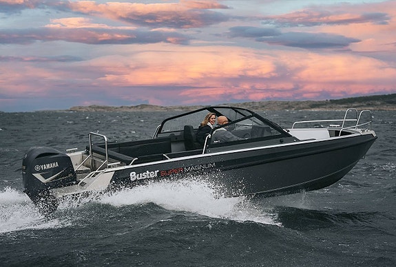 Buster Super Magnum | På väg in | 4995/m