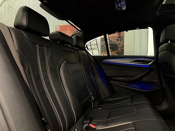BMW 530e 13 of 27