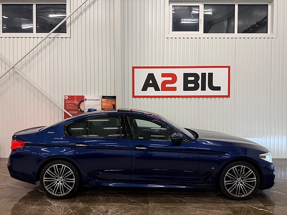 BMW 530e 3 of 5