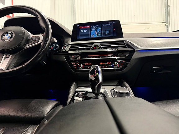 BMW 530e 16 of 27