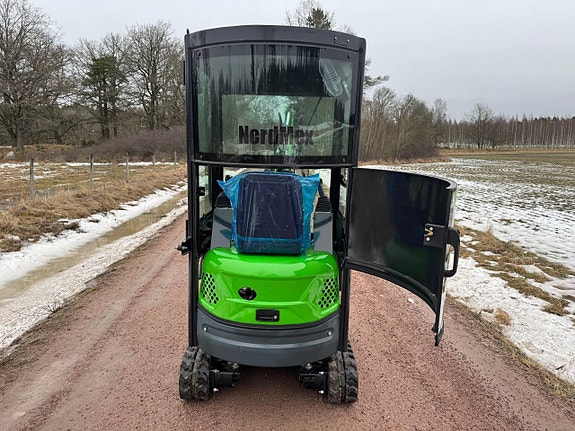 NordMex LX10 Minigrävare 1000kg | Fullutrustad | CE & Euro 5 7 of 12