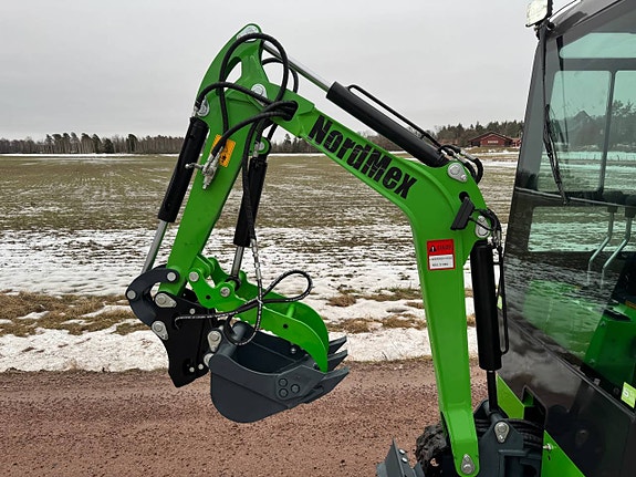 NordMex LX10 Minigrävare 1000kg | Fullutrustad | CE & Euro 5 6 of 12