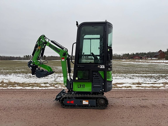 NordMex LX10 Minigrävare 1000kg | Fullutrustad | CE & Euro 5 2 of 12