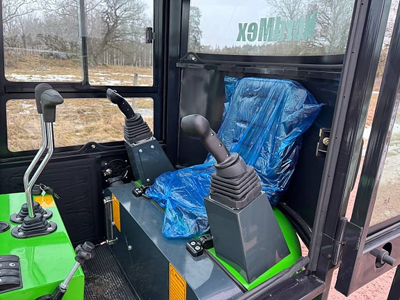 NordMex LX10 Minigrävare 10hp | Fullutrustad | CE & Euro 5 10 of 12
