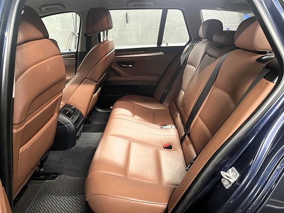 BMW 525d 11 of 15