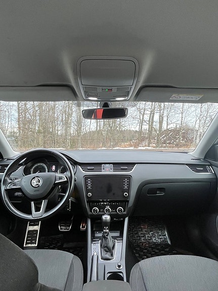 Skoda Octavia 5 of 5