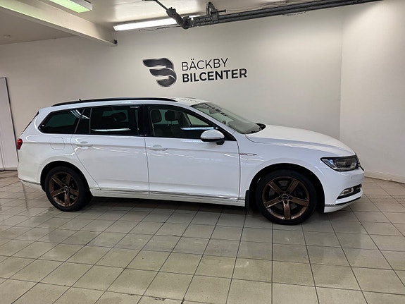 Volkswagen Passat 7 of 16
