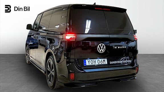 Volkswagen ID. Buzz 3 of 5
