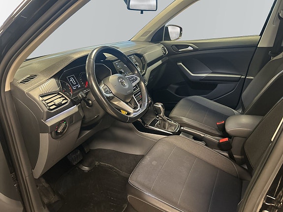 Volkswagen T-Cross 8 of 18