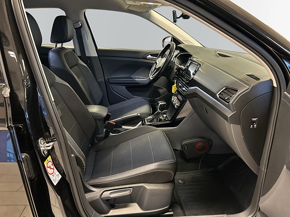 Volkswagen T-Cross 13 of 18