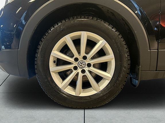 Volkswagen T-Cross 17 of 18