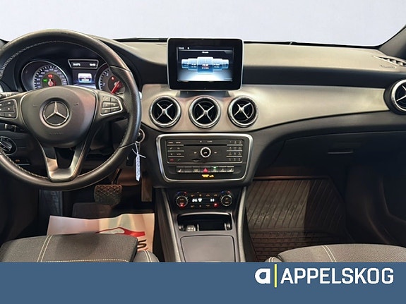Mercedes-Benz CLA220 d 8 of 26