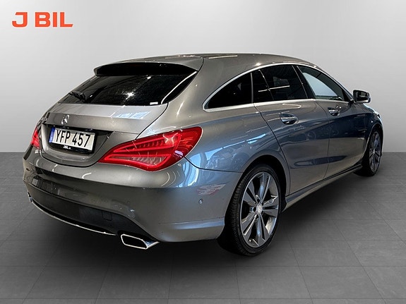 Mercedes-Benz CLA220 d 3 of 18