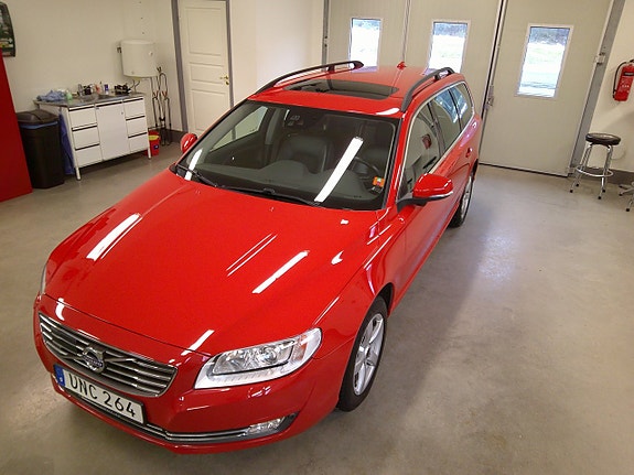 Volvo V70 5 of 12