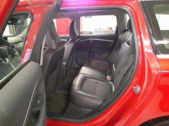 Volvo V70 9 of 12