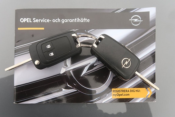 Opel Zafira Tourer 22 of 27