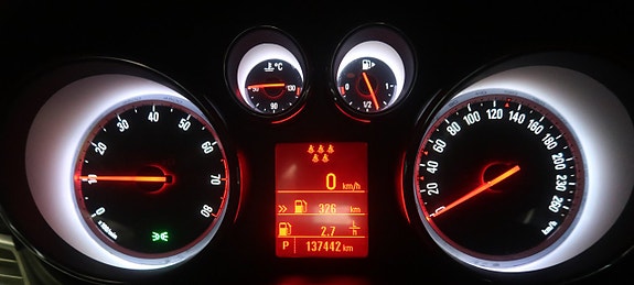 Opel Zafira Tourer 11 of 27