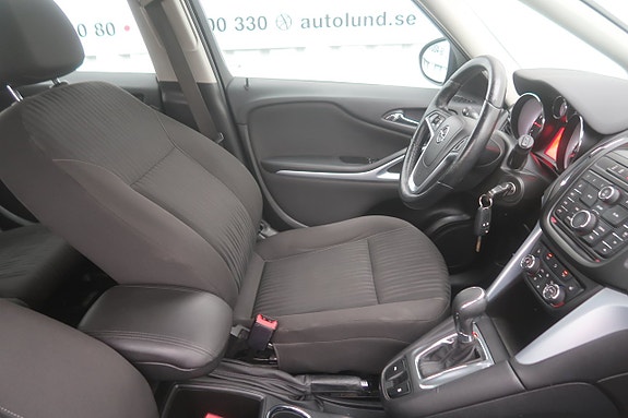 Opel Zafira Tourer 7 of 27