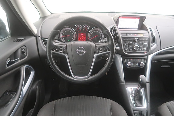 Opel Zafira Tourer 6 of 27