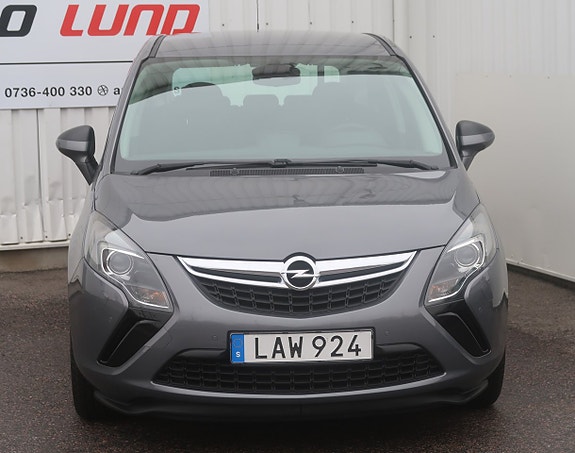 Opel Zafira Tourer 2 of 5