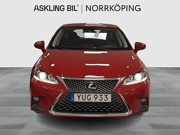 Lexus CT200h 5 of 12