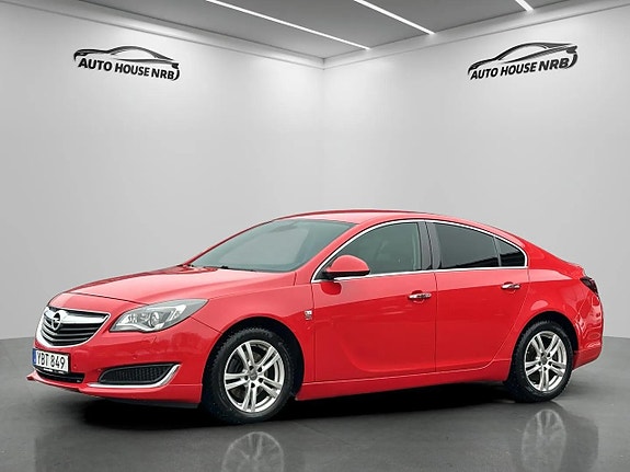 Opel Insignia 2 of 5