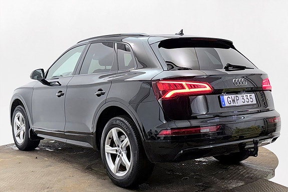 Audi Q5 8 of 27