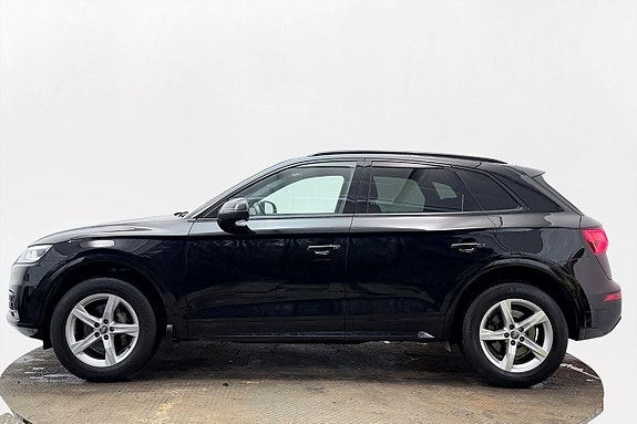 Audi Q5 9 of 27