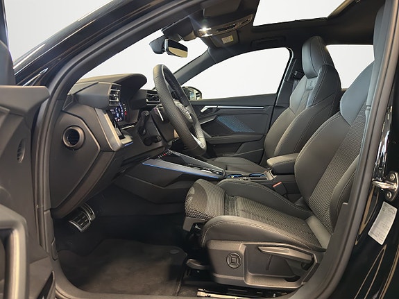 Audi A3 9 of 20