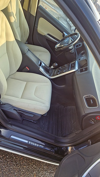 Volvo V60 5 of 14